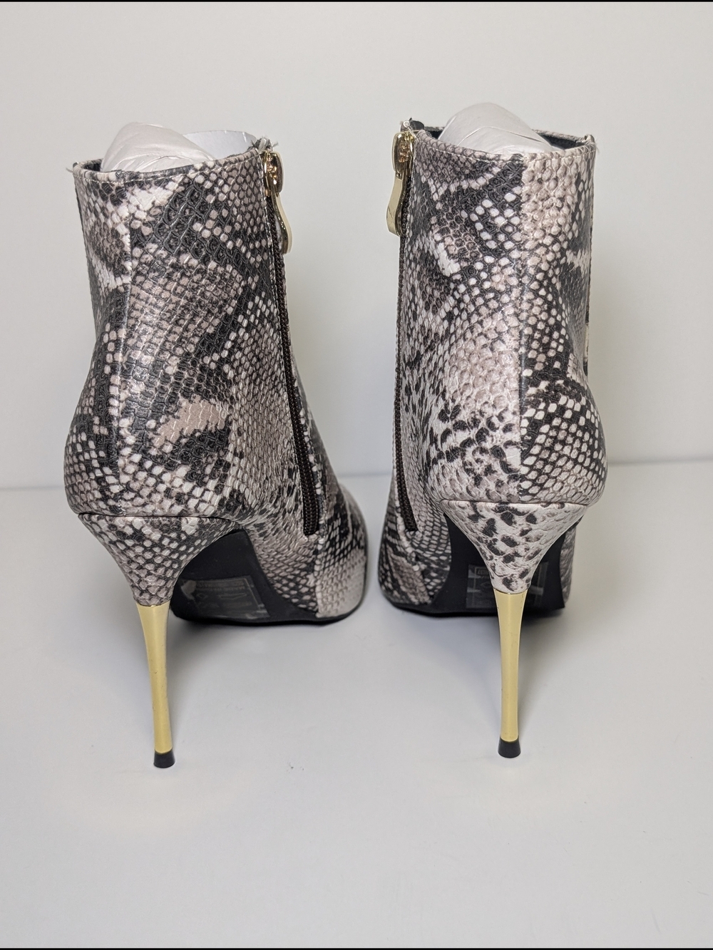 Qupid Snakeskin Ankle Boots Sz 6 NIB Pointy Toe Gold Stiletto High Heel Booties - Picture 5 of 9